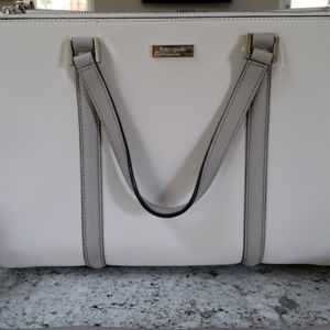 Kate Spade purse- very lightly used